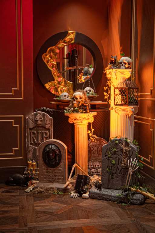 Fly Room Speakeasy decorated for a Halloween party